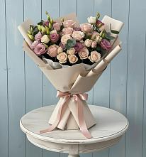 Букет цветов из:  Розы и Лизиантусы #REPLACE_PRED# Важины