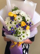 Букет цветов из:  Ирисы, Хризантемы и Розы #REPLACE_PRED# Важины